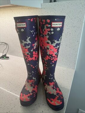 Rate-Hunter purple Rain Boots with Pink & Olive  and black spot camo